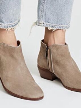 Sam Edelman Petty Short Ankle Boot Booties, Sand Suede, Zipper Short Heel,  7